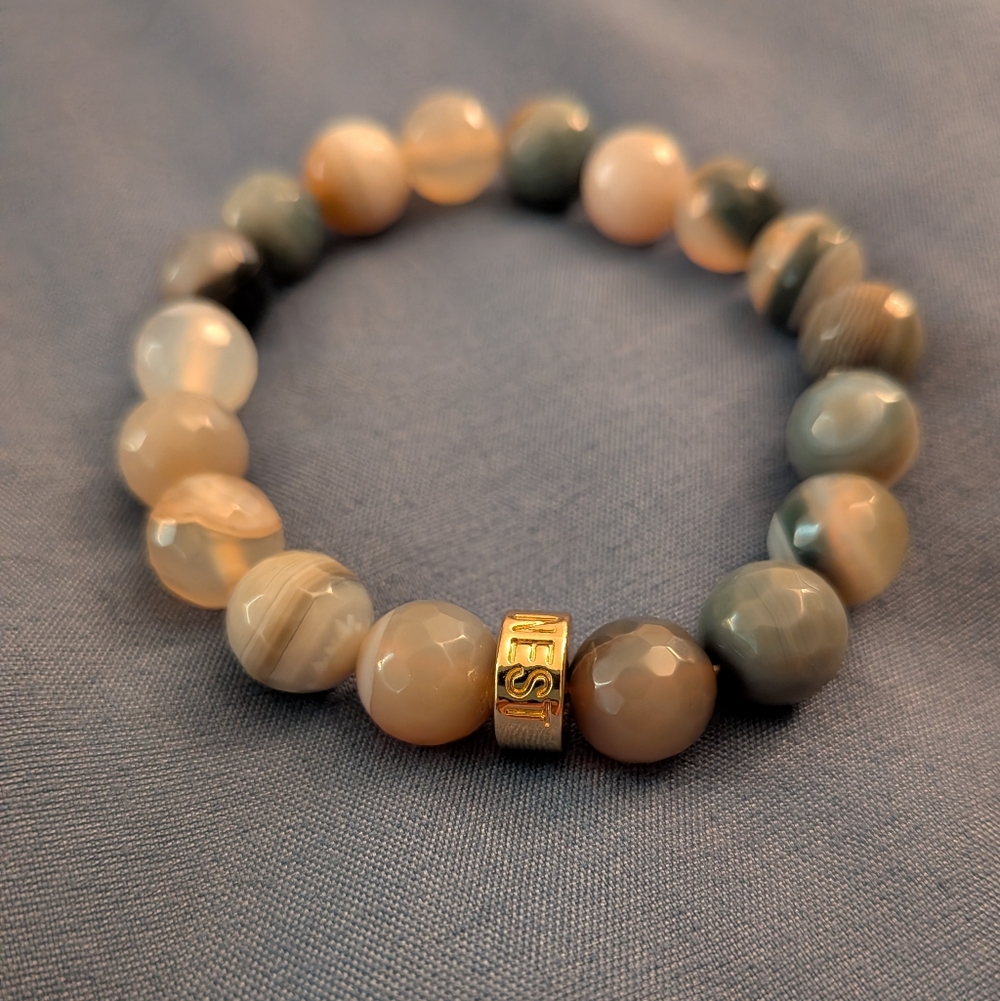 Nest Stretch Bracelet Agate With 22k Gold Plated Nest Bead